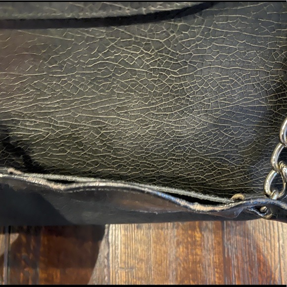 Balenciaga Bag - Black Leather with Chain - Picture 8 of 16